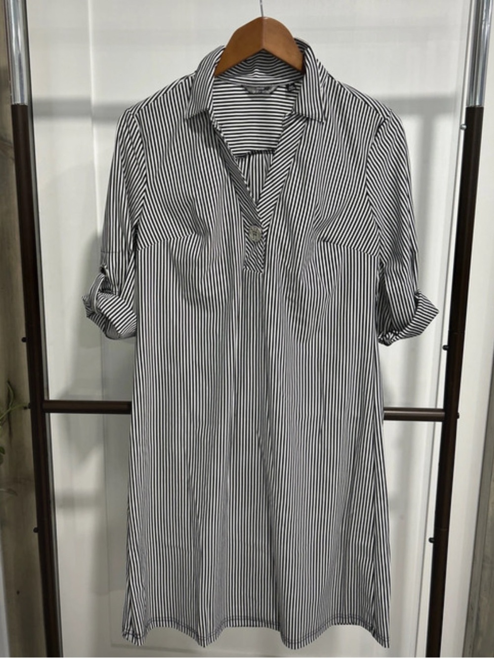 Mlle Gabrielle Black and White Striped Popover Shirt Dress Size Medium